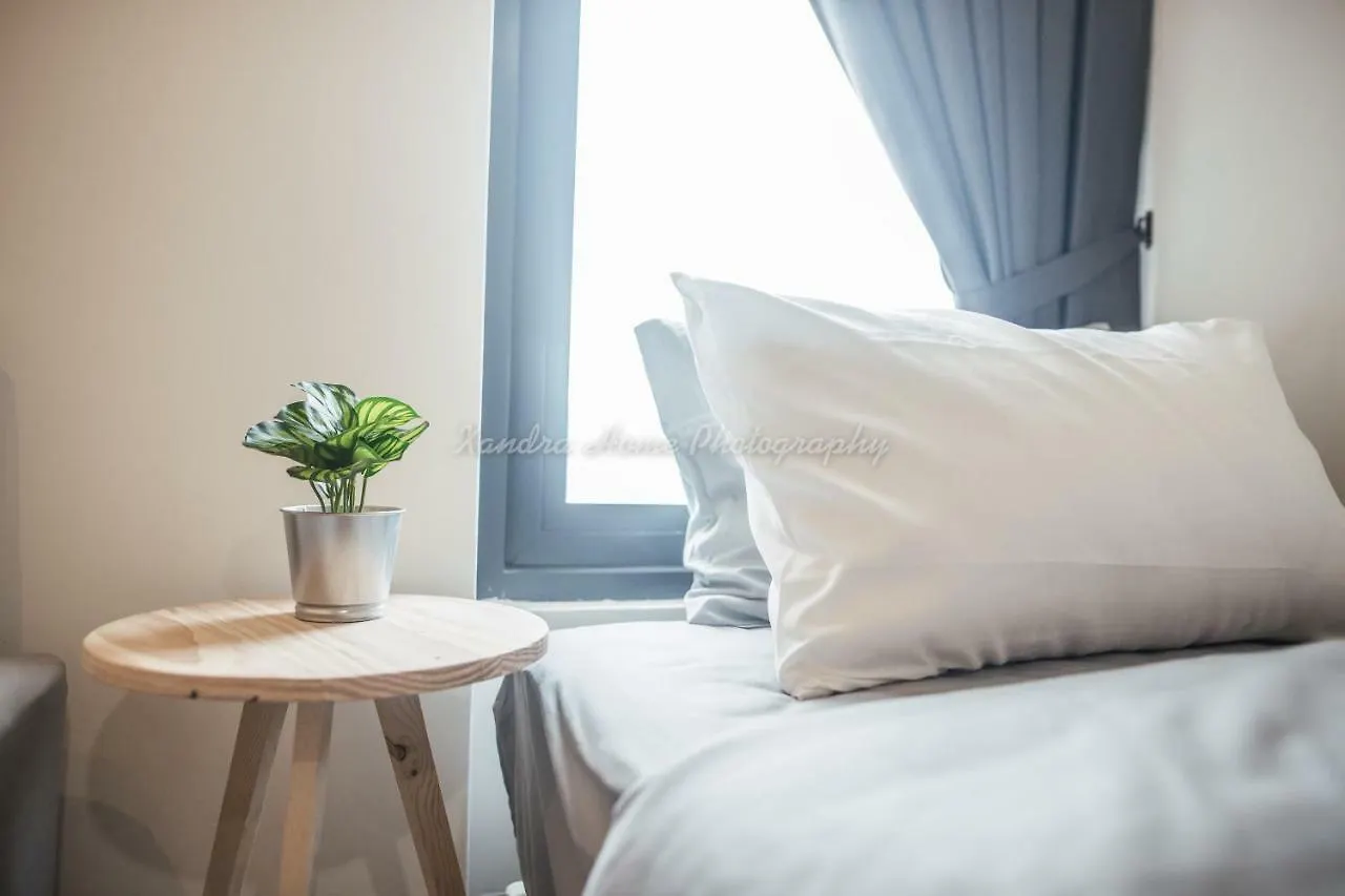 Xandra'S 218 Macalister Suite George Town