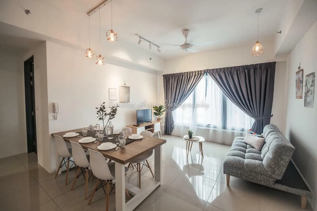 Xandra\'S 218 Macalister Suite location