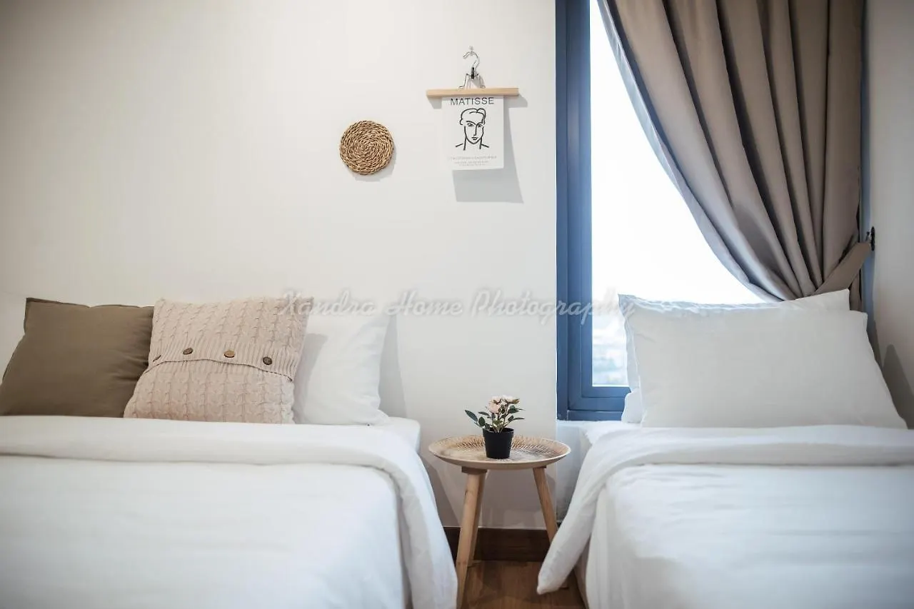Xandra'S 218 Macalister Suite George Town